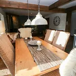Ξενοδοχείο Dere House