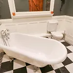 Dere House Hotel